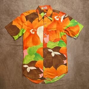 Vintage 70s Thai Floral Shirt Multicolor Pop Art Dagger Collar Button Tropical